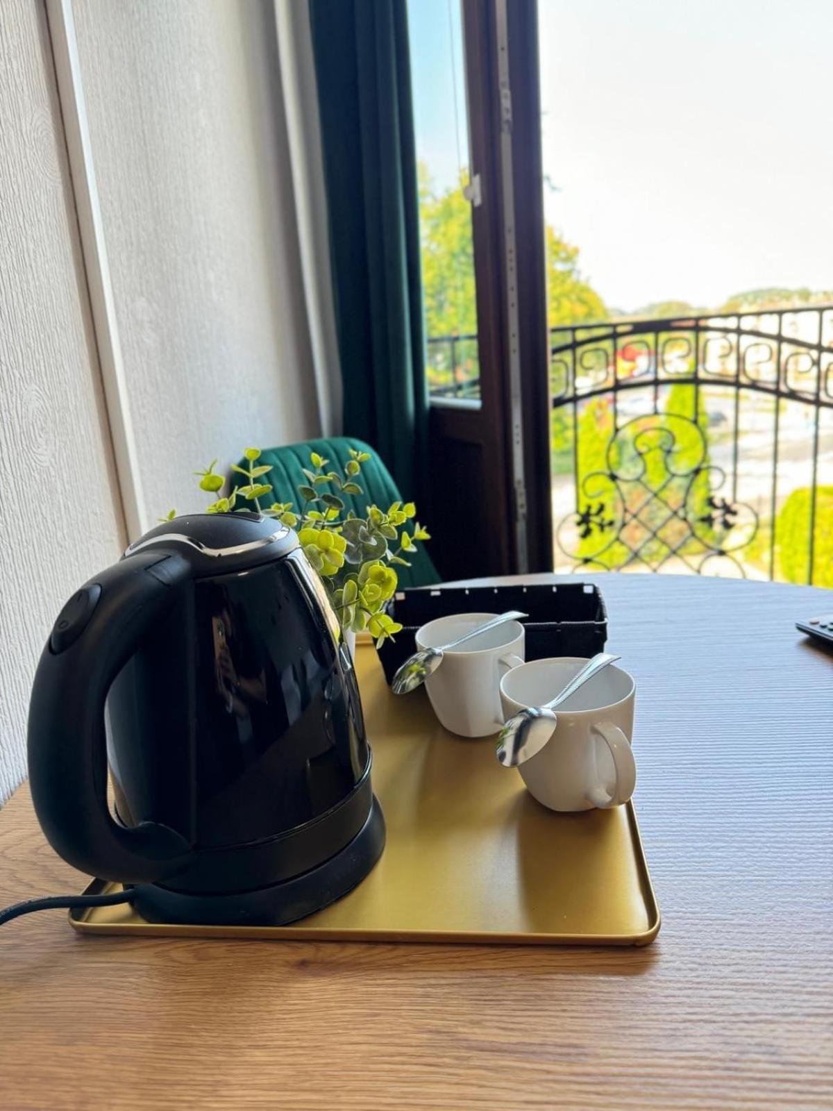 Kamienica Hotel Sulecin Bagian luar foto