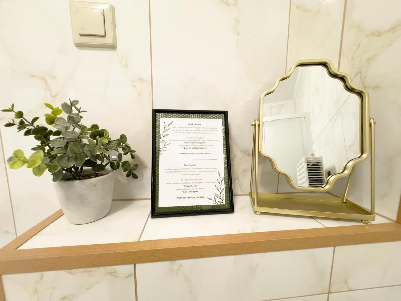 Kamienica Hotel Sulecin Bagian luar foto